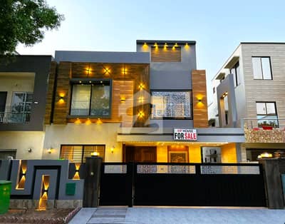 10 Marla Brand New House For Sale in Sector C Bahria Town Lahore