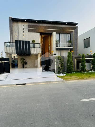 ڈی ایچ اے فیز 1 ۔ سیکٹر ایم ڈی ایچ اے فیز 1,ڈی ایچ اے ڈیفینس,ملتان میں 6 کمروں کا 1 کنال مکان 8.8 کروڑ میں برائے فروخت۔ ڈی ایچ اے فیز 1 ۔ سیکٹر ایم ڈی ایچ اے فیز 1,ڈی ایچ اے ڈیفینس,ملتان میں 6 کمروں کا 1 کنال مکان 8.8 کروڑ میں برائے فروخت۔
