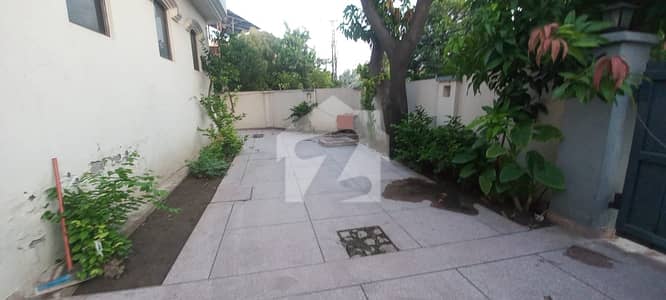 Main Brother DHA Phase 1 22 Marla Upper position for Rent