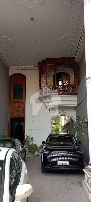ZAMAN PARK 42.5 MARLA GHER IDEAL BUNGLOW NEAR ICRA NEHER FOR SALE.