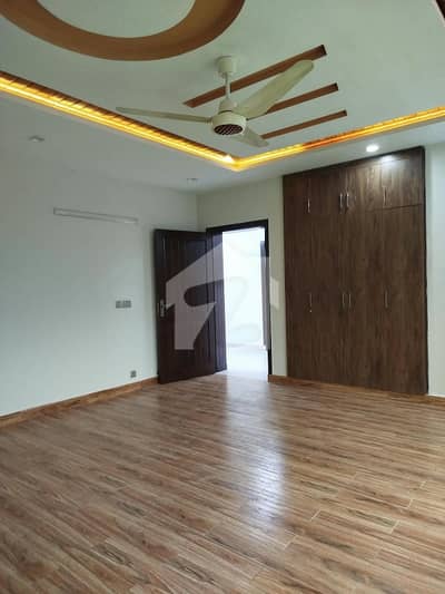 A Great Choice For A 1 Kanal Upper Portion Available In E-11