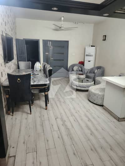 Ground Floor Separate Gate 3 Bed D/D Leased Portion With Attached Bathrooms In Gulshan-e- Iqbal Block 3 Demand 2 Crore 35 Lakhs