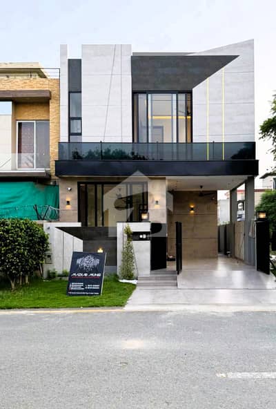 INVESTMENT OPPORTUNITY | 5 Marla House For Sale In DHA Lahore