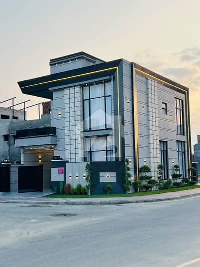 6 Marla Ultra Luxury Corner House For Sale 6 Marla Ultra Luxury Corner House For Sale