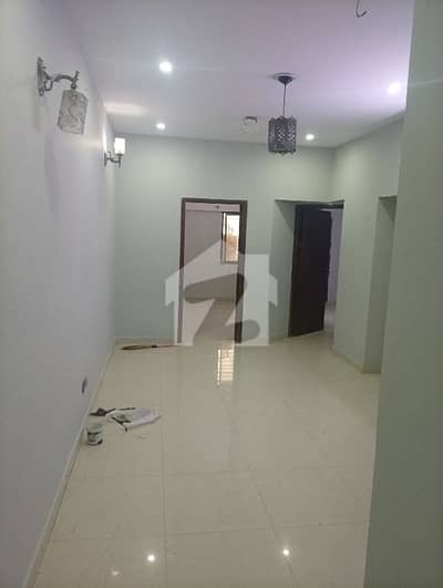 A Prime Location Flat Of 1350 Square Feet In Karachi