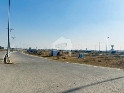 5 Marla Centrally Located Plot Available For Sale In DHA Lahore