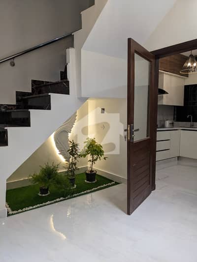 5 Marla House for Sale Lake City M7B