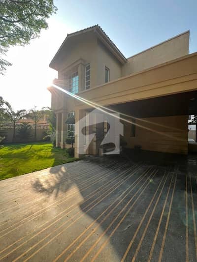 F7 5 Bedroom House For Rent