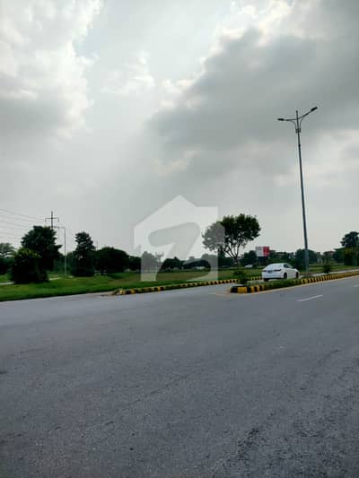 100ft ROAD| 2 KANAL | PRIME LOCATED|PLOT FOR SALE IN DHA PHASE 8