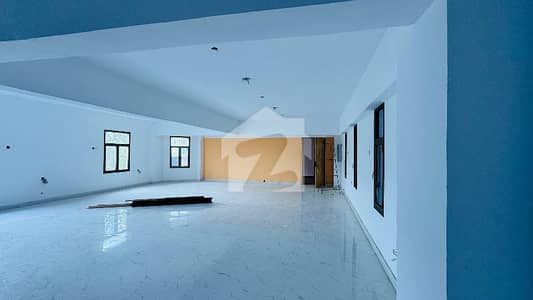 NEW FACTORY / WAREHOUSE FOR RENT CONT KARIM AMJADI 03009252627