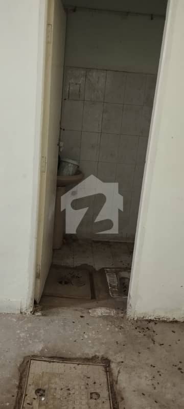 3 3