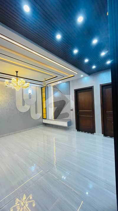 10 Marla Luxury House Prime Location For Sale In LDA Avenue Lahore 10 Marla Luxury House Prime Location For Sale In LDA Avenue Lahore