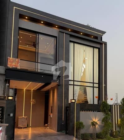 ULTA MODREN BRAND NEW HOUSE AVAILABLE FOR RENT IN DHA 9 TOWN LAHORE ULTA MODREN BRAND NEW HOUSE AVAILABLE FOR RENT IN DHA 9 TOWN LAHORE
