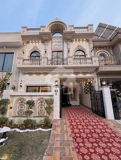 ڈی ایچ اے فیز 5 ڈی ایچ اے ڈیفینس,لاہور میں 3 کمروں کا 5 مرلہ مکان 2.95 کروڑ میں برائے فروخت۔ ڈی ایچ اے فیز 5 ڈی ایچ اے ڈیفینس,لاہور میں 3 کمروں کا 5 مرلہ مکان 2.95 کروڑ میں برائے فروخت۔