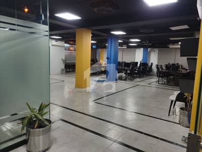 گجّومتہ لاہور میں 5 کنال Studio فیکٹری 30.0 کروڑ میں برائے فروخت۔