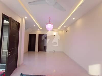 Slightly Used 5 Marla Modern Design House For Rent In DHA Phase 5 Slightly Used 5 Marla Modern Design House For Rent In DHA Phase 5
