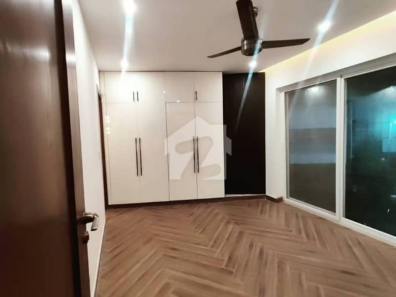 FULL HOUSE Available FOR RENT IN E11 Islamabad FULL HOUSE Available FOR RENT IN E11 Islamabad