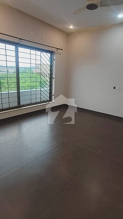 14 Marla Portion Available For Rent In D-17 Islamabad 14 Marla Portion Available For Rent In D-17 Islamabad