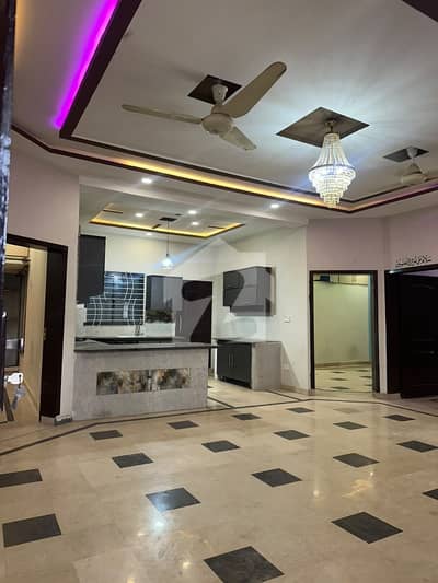 12 Marla Upper Portion Available For Rent