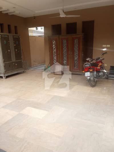 10 Marla Upper Portion For Rent