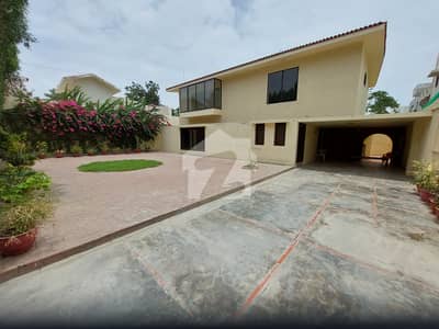 600 YARDS, 4 BEDROOMS BEAUTIFULLY SUPER, CLASS, ARTISTICALLY, DESIGN, STYLISH, INDEPENDENT BUNGALOW, AVAILABLE FOR RENT,