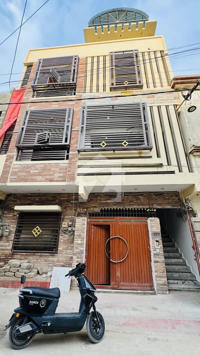 گلستانِِ جوہر ۔ بلاک 7 گلستانِ جوہر,کراچی میں 6 کمروں کا 5 مرلہ مکان 3.5 کروڑ میں برائے فروخت۔