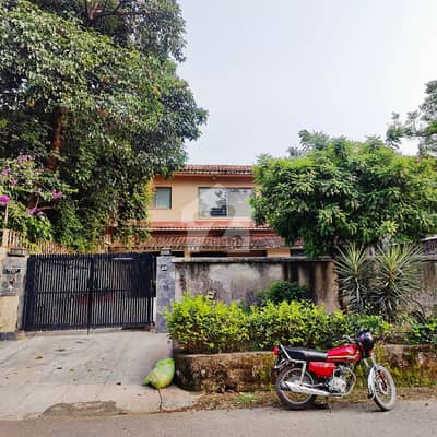 House Available For Sale In The Prime Location Of F-6/1, Islamabad