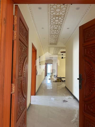 14 Marla Brand New Luxury House for Rent