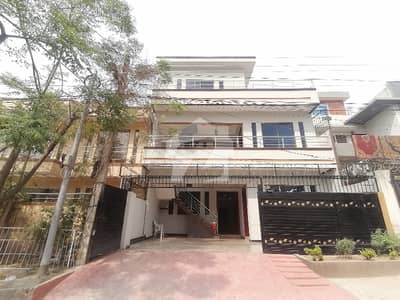 Prime Location House Of 8 Marla In Airport Housing Society - Sector 4 Is Available