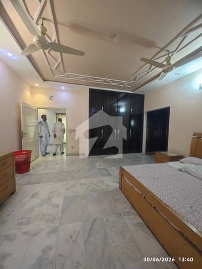 One Kanal Sami Comartial House For Sale In 80 Feet Road Walking Distance To Main Road