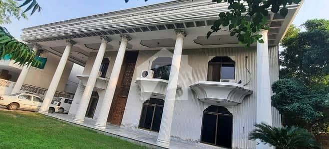 Buy A Prime Location 2 Kanal House For sale In Model Town Buy A Prime Location 2 Kanal House For sale In Model Town