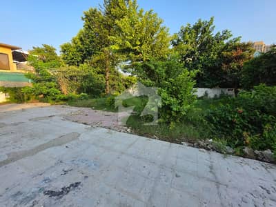 A Residential Plot Of 700 Square Yards In E-7