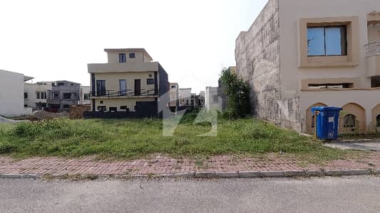 Good Location 1200 Square Feet Residential Plot Is Available For sale