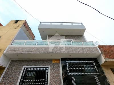 رحمان سٹی - فیز 4 لاہور میں 2 کمروں کا 3 مرلہ مکان 95.0 لاکھ میں برائے فروخت۔ رحمان سٹی - فیز 4 لاہور میں 2 کمروں کا 3 مرلہ مکان 95.0 لاکھ میں برائے فروخت۔
