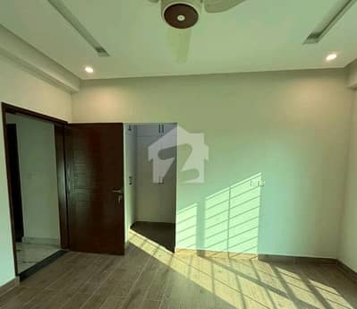 Askari 10 - Sector S Flat Sized 12 Marla For sale