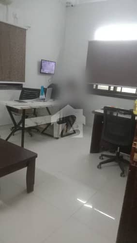 3000 Sqft Ground Floor Portion For Silent Commercial Office Near To Shahrah E Faisal