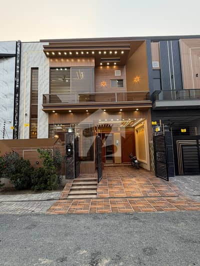 Brand New 5 Marla House for Sale in A1 Block, Central Park Lahore Brand New 5 Marla House for Sale in A1 Block, Central Park Lahore