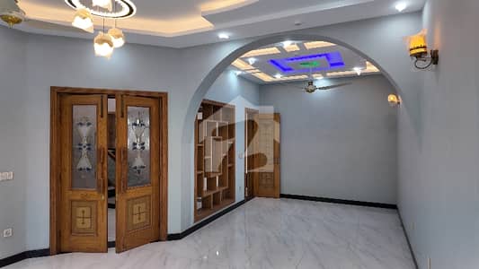 Get An Attractive Prime Location House In Lahore Under Rs. 95000
