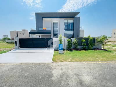 Good Location 1 Kanal House For Sale Is Available In DHA Phase 7 Good Location 1 Kanal House For Sale Is Available In DHA Phase 7