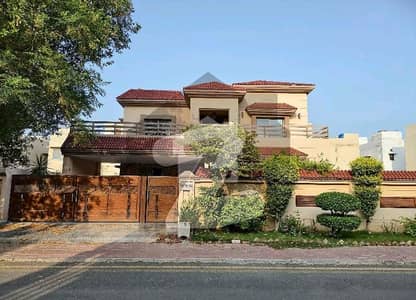 1 Kanal Vip Non Furnished Lower Portion Available For Rent In Bahria Town Lahore 1 Kanal Vip Non Furnished Lower Portion Available For Rent In Bahria Town Lahore