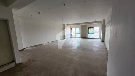 2080 Square Feet Office Is Available In Well Maintained Building At Main Shahra E Faisal 24/7 Building