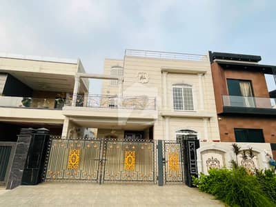 13 Marla Brand New House Avaliable For Sale In Lake City