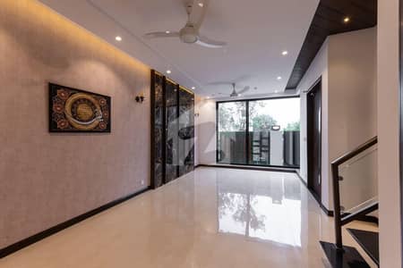 A 1 Kanal House In Islamabad Is On The Market For Sale