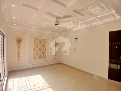 2 Kanal Spanish Style Luxury House For Sale Available In Valencia Housing Society Lahore Bijli Funny Gas Available 3 Year Old