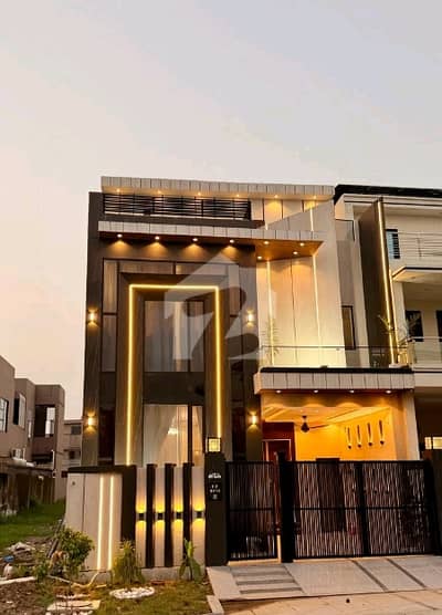 سٹی ہاؤسنگ سوسائٹی گوجرانوالہ میں 4 کمروں کا 5 مرلہ مکان 2.2 کروڑ میں برائے فروخت۔ سٹی ہاؤسنگ سوسائٹی گوجرانوالہ میں 4 کمروں کا 5 مرلہ مکان 2.2 کروڑ میں برائے فروخت۔