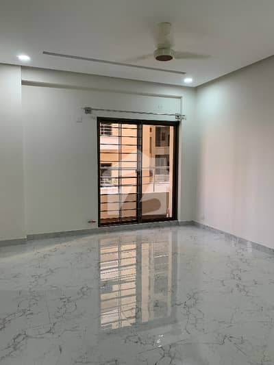 A Flat Of 2700 Square Feet In Islamabad