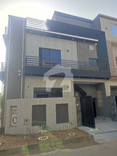 4 Bedroom House With 1 Marla Extra Corner For Sale in Al Kabir Town