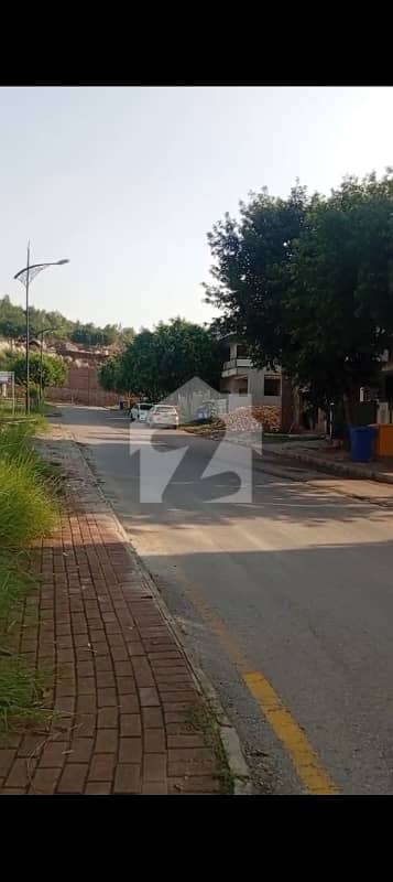 بحریہ انکلیو بحریہ ٹاؤن,اسلام آباد میں 5 مرلہ رہائشی پلاٹ 1.25 کروڑ میں برائے فروخت۔ بحریہ انکلیو بحریہ ٹاؤن,اسلام آباد میں 5 مرلہ رہائشی پلاٹ 1.25 کروڑ میں برائے فروخت۔