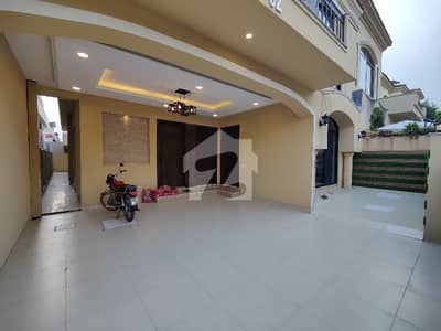 10 MARLA BRAND NEW HOUSE FOR SALE BAHRIA ENCLAVE