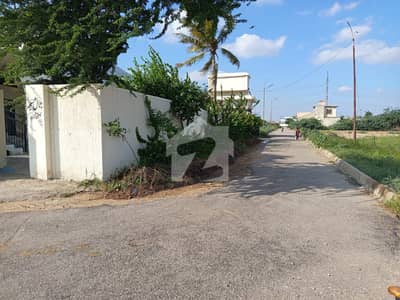 Multiples Plot Available For Sale At Gulshan E Mehran Main Jinnah Avenue Society